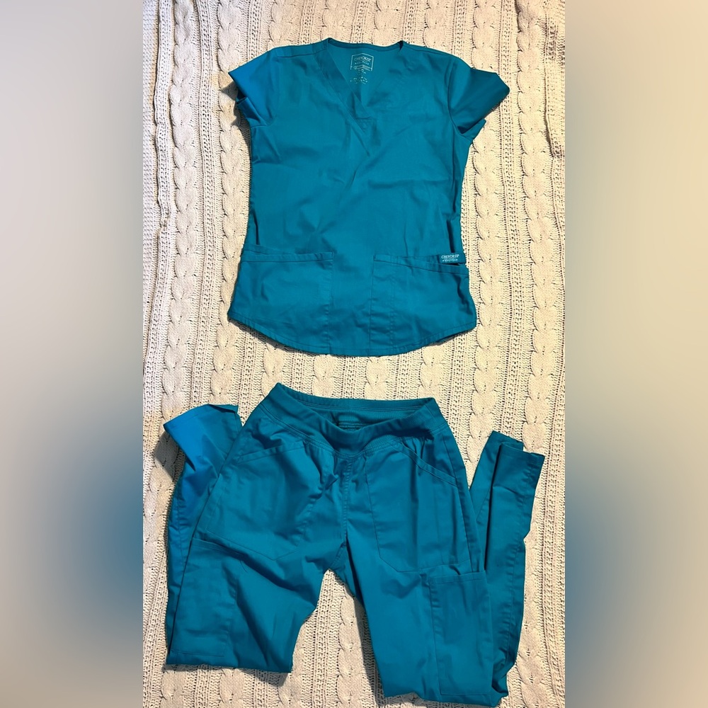 Cherokee Women's Teal Scrub Set - Top & Pants
